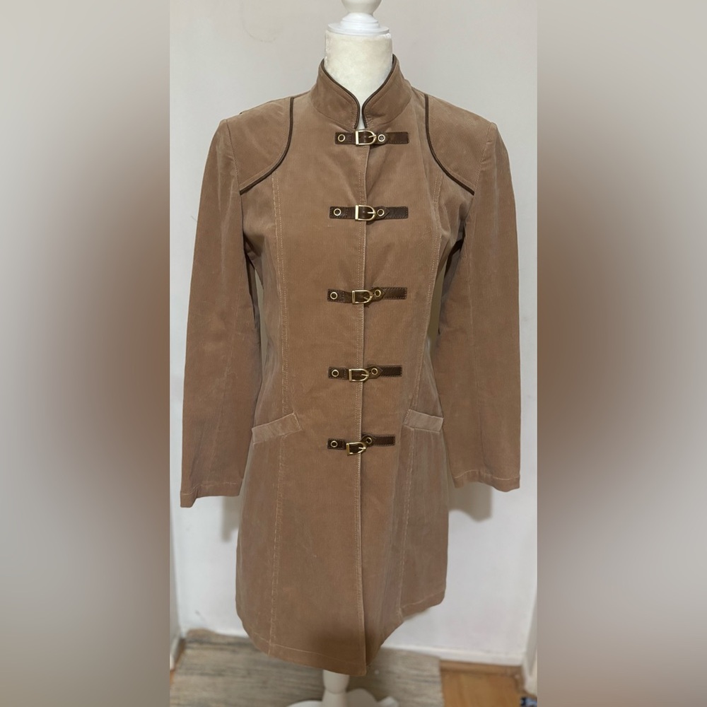 St. John Sport Women's Tan Buckle Jacket